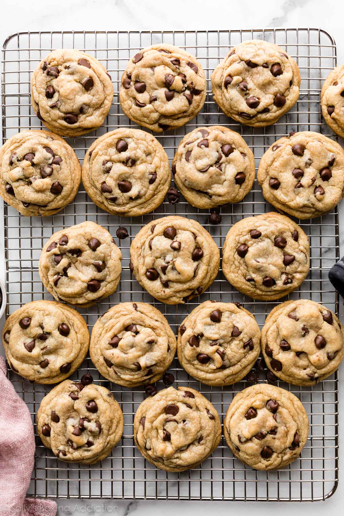 Picture of cookies on the tray.